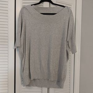 CABI gray short sleeve sweater - BOXY